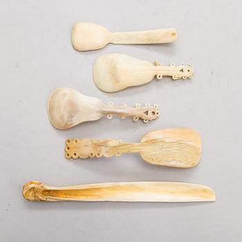 Bowl, letter knife and 4 spoons, some signed, sami handicraft / duodji, early 20th century.