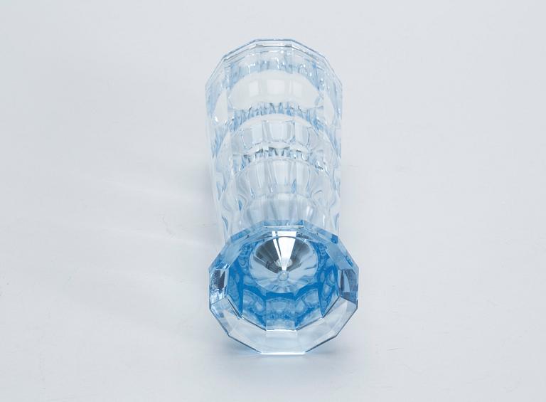 VAS, glas, Kosta daterad 1936.