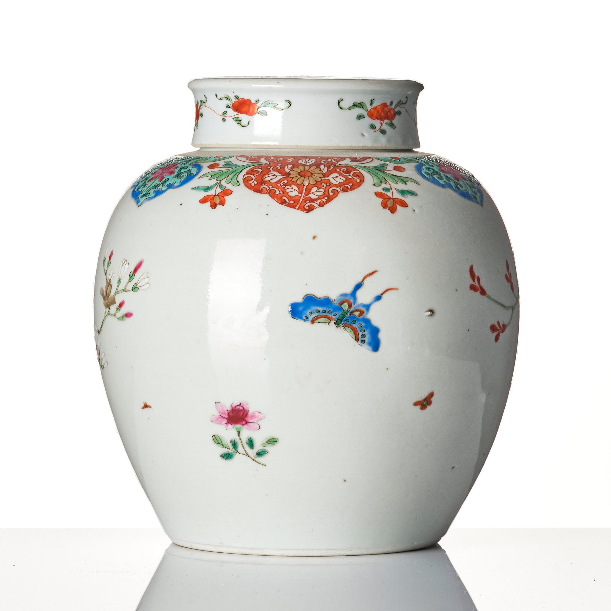 Bojan med lock, porslin. Qingdynastin, 1700-tal.
