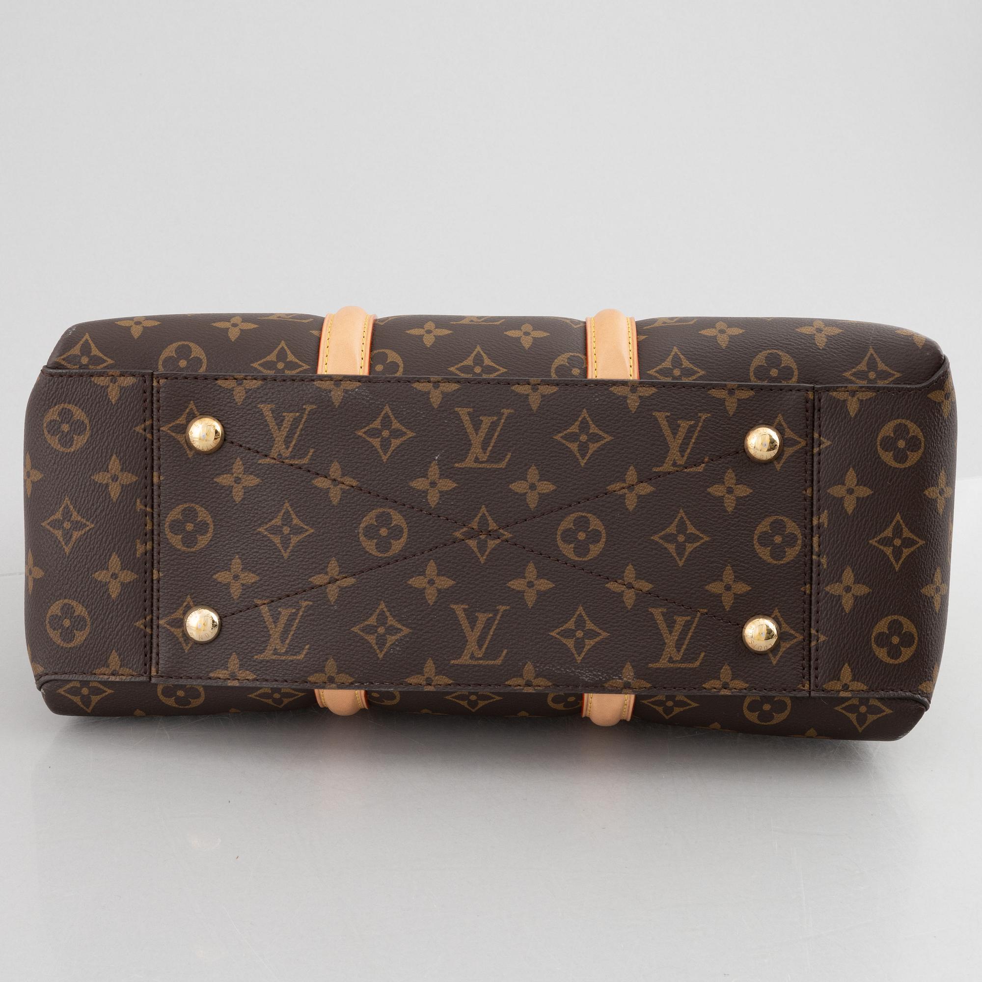 Louis Vuitton, väska, "Soufflot MM", 2021.