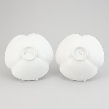 Wilhelm Kåge, two stonewate 'Guldsurrea' bowls, Gustavsberg Studio.