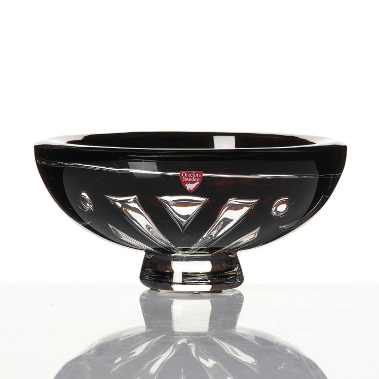 Lars Hellsten, a 'Geometri I' ariel glass bowl, Orrefors 1988.