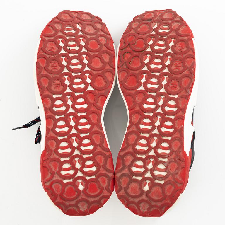 Moncler, sneakers "Lunarove", size 42.