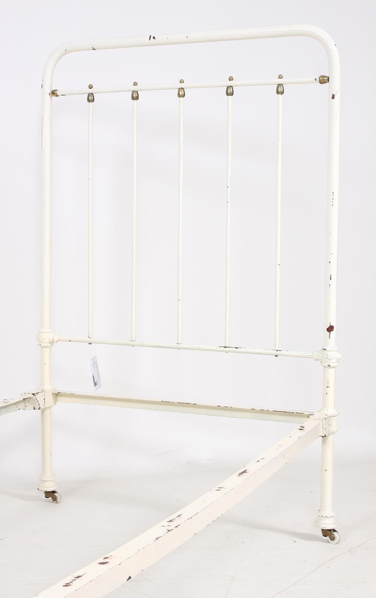 SÄNG, järn, 1900-talets första del.