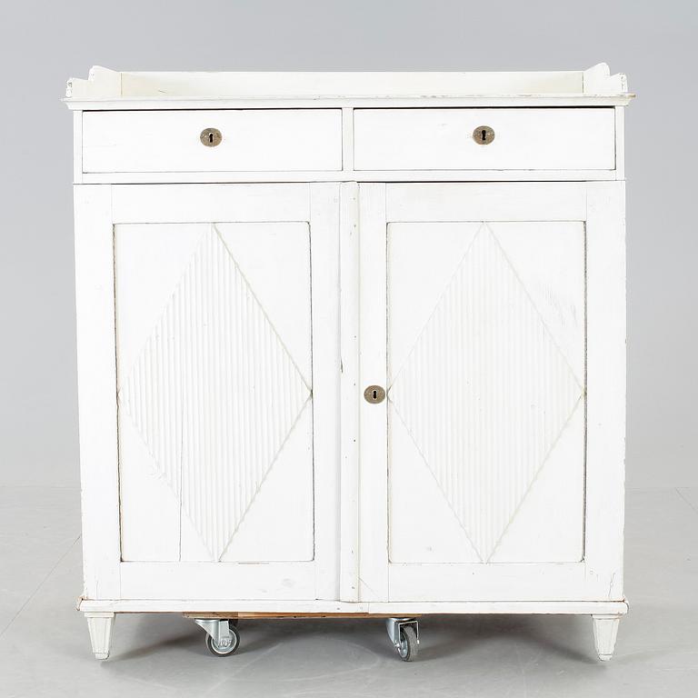 SKÄNK, sengustaviansk, 1800-talets början.