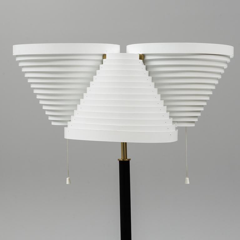 ALVAR AALTO, a model A 809 standard light from Valaisinpaja OY, Finland.