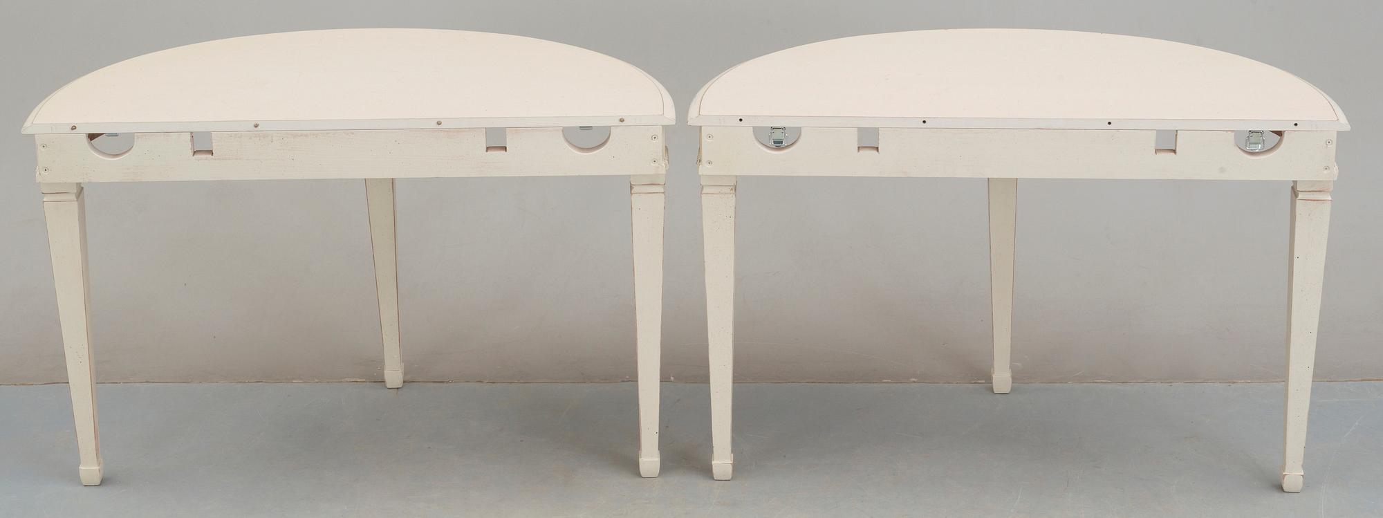 MATBORD/MÅNBORD, gustaviansk stil, 1900/2000-tal.