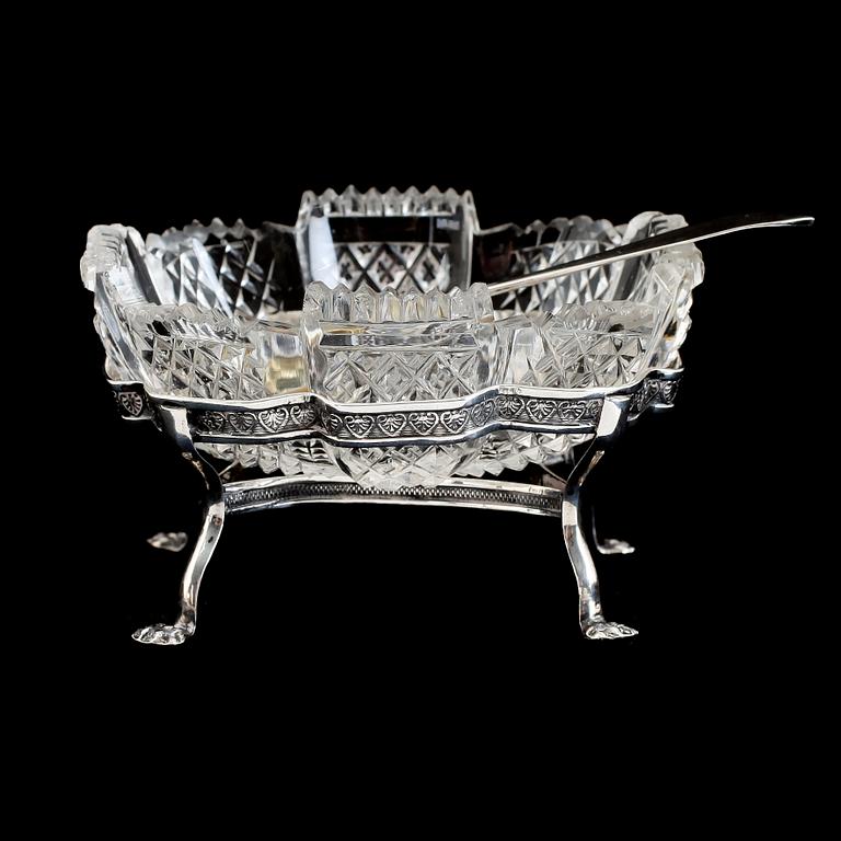 SALTKAR, silver, Carl Tengstedt, Göteborg 1833, SAMT SALTSKED, silver.