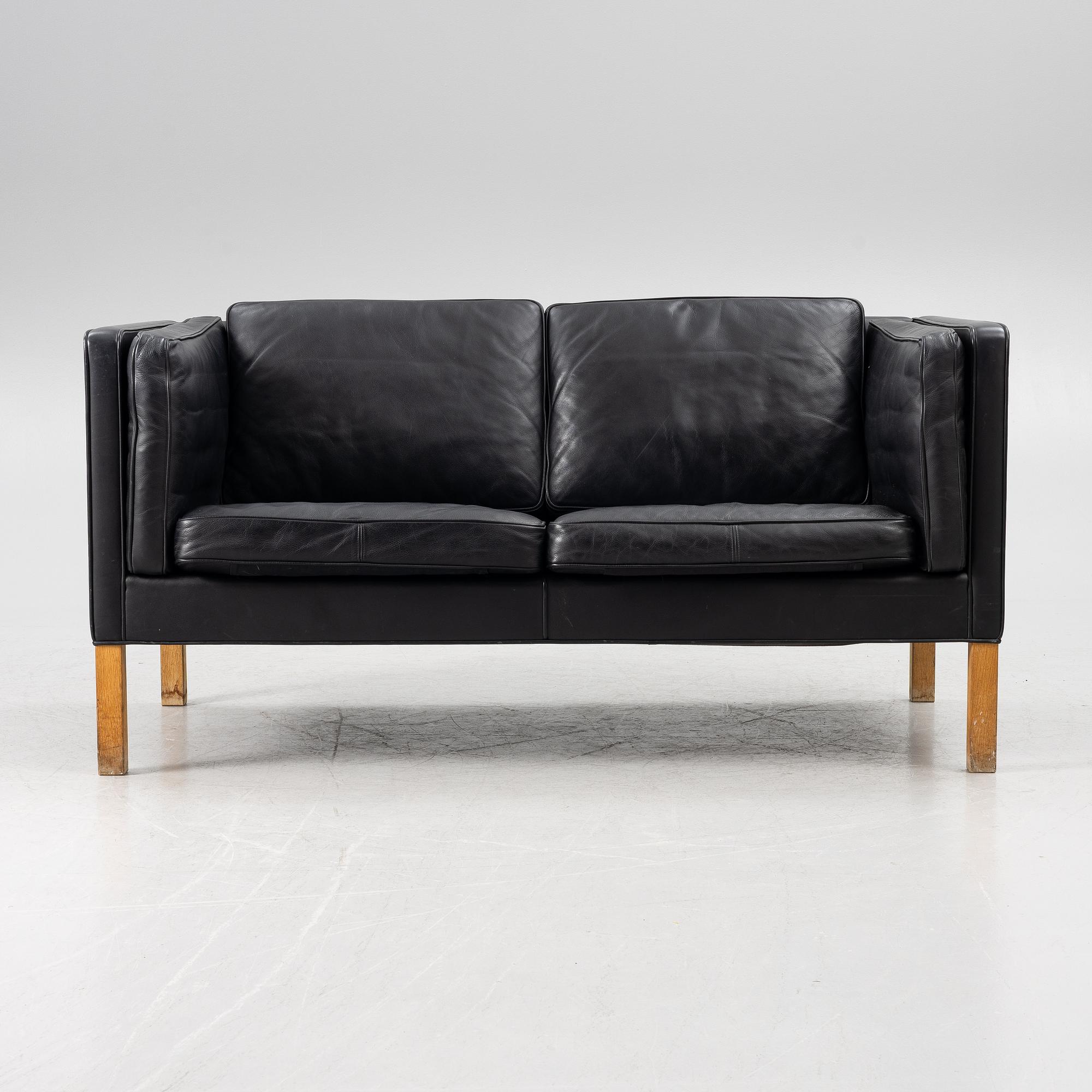 Børge Mogensen, sofa, model 2332-88, Fredericia Furniture, Denmark.