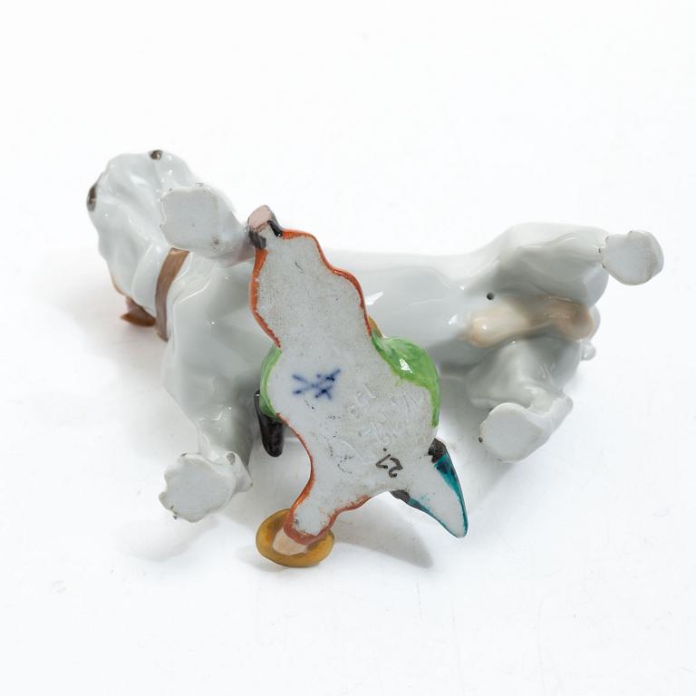 Meissen, A porcelain "Bulldogge mit Kasperle" figurine, 20th century.