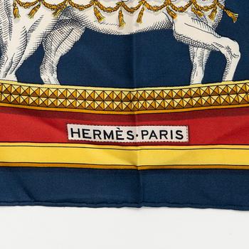 Hermès, a 'Grand Apparat' twill silk scarf.