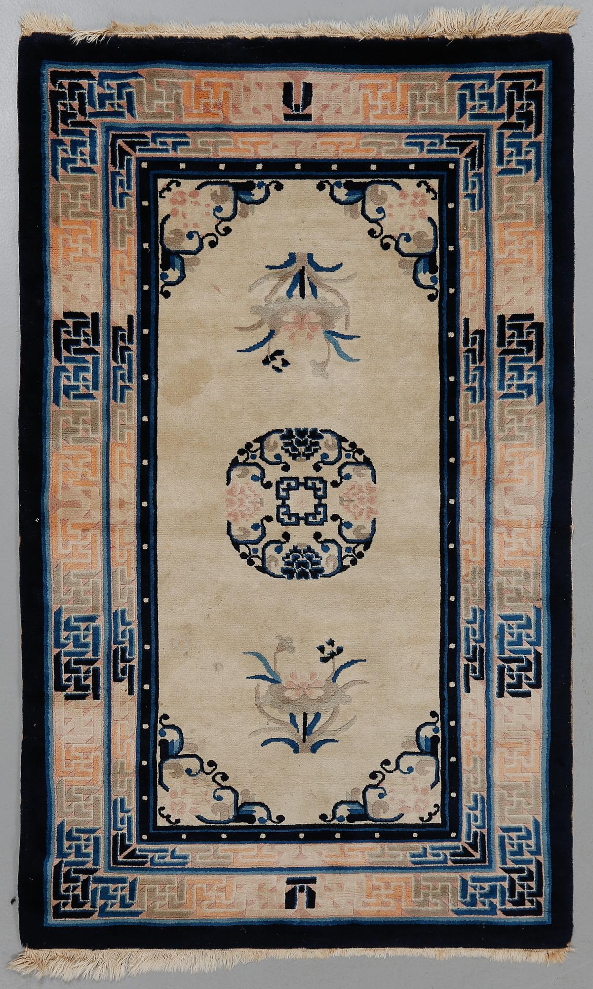 MATTA, Kina, old, 155 x 93 cm.