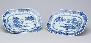 STEKFAT, 2 st, porslin, Kina, Qianlong(1736-1795).