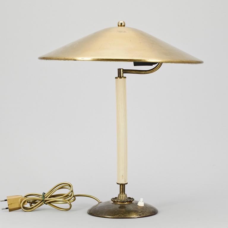 BORDSLAMPA, mässing, 1940-tal.