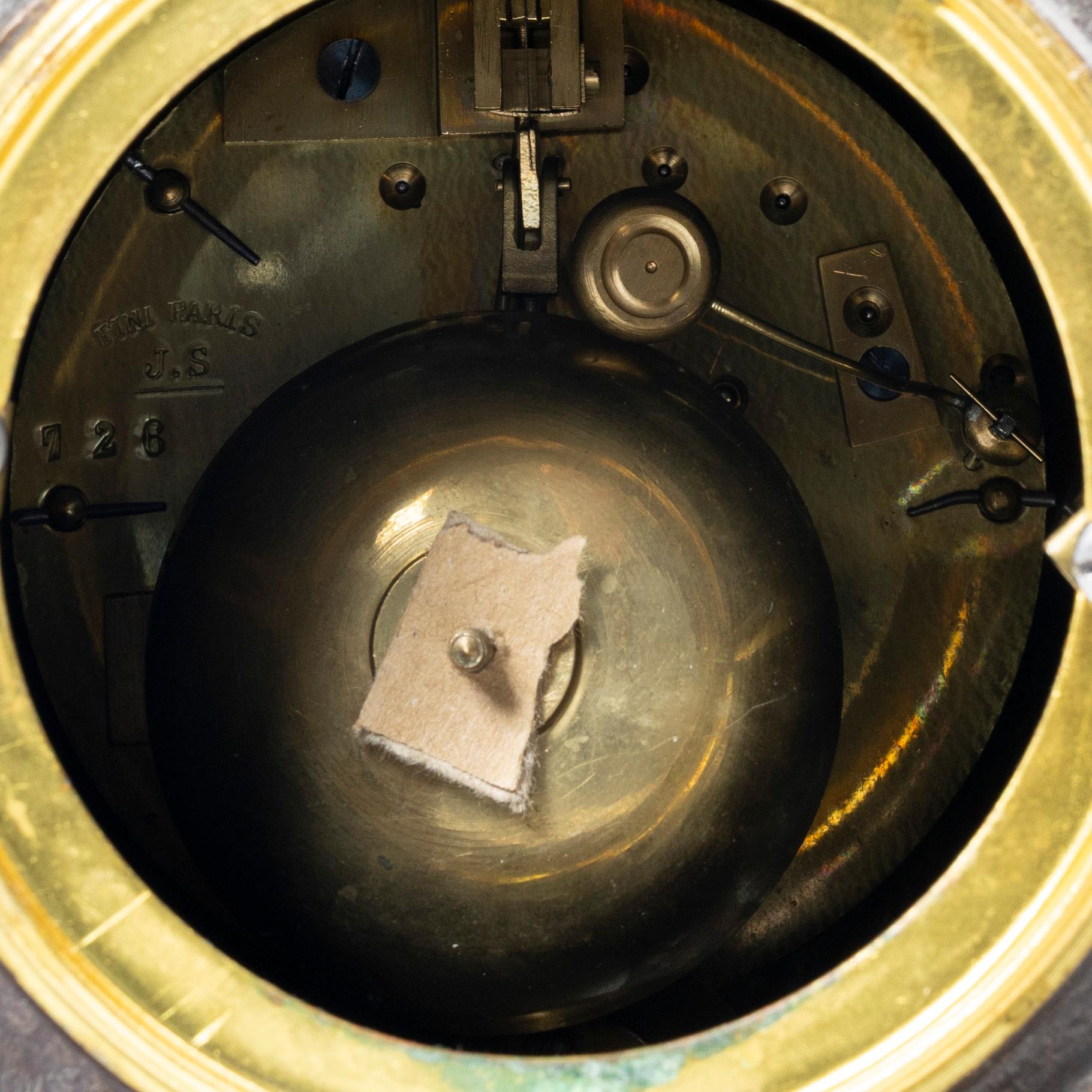 Bordspendyl, Frankrike, 1900-talets första hälft.