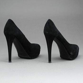 PUMPS, ett par, Yves saint Laurent.