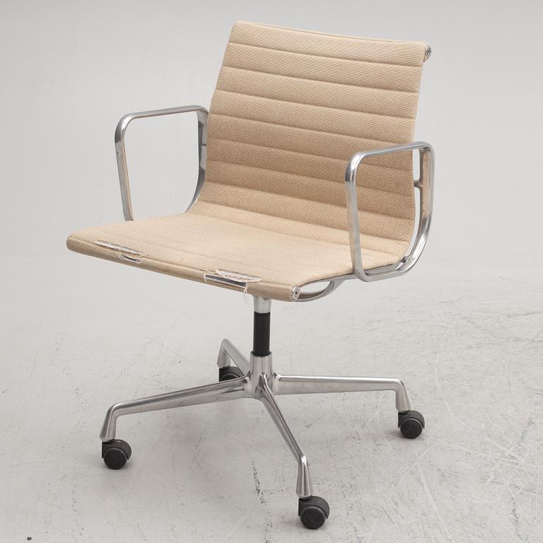 Charles & Ray Eames, a swivel office chair, model EA 108, Vitra.