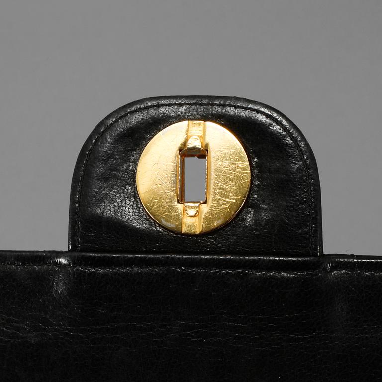 HANDVÄSKA, "Double Flap-bag", Chanel.