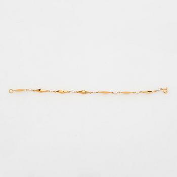Armband 18K guld med odlade pärlor, Ekström Sweden Falköping 1987.