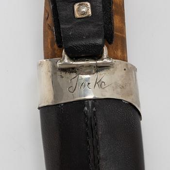 Knife-Jocke (Jan Olsson), Sörböle, knife in sheath, signed.