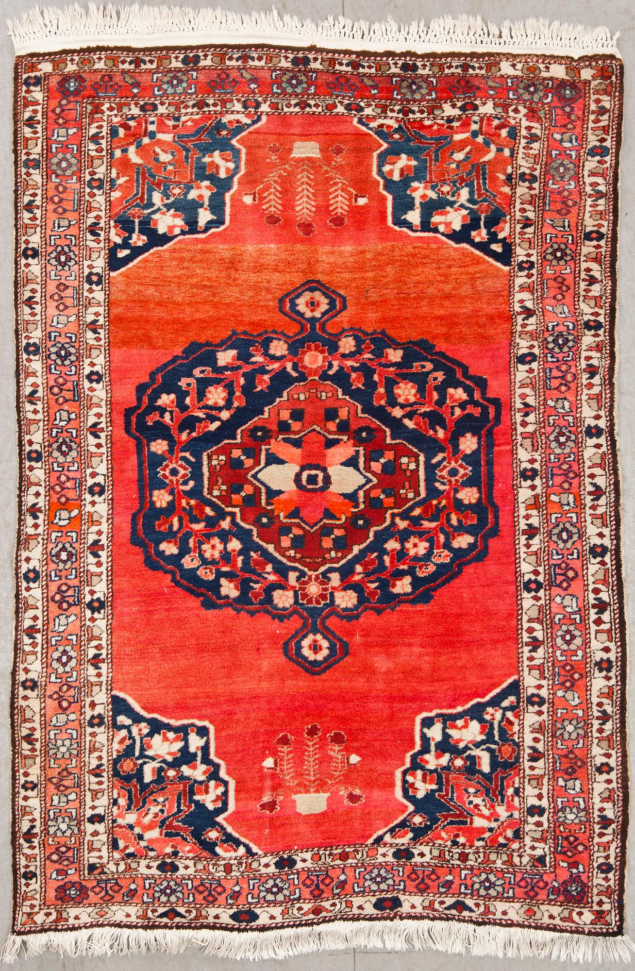 MATTA, old, orientalisk, ca 187 X 146 cm.