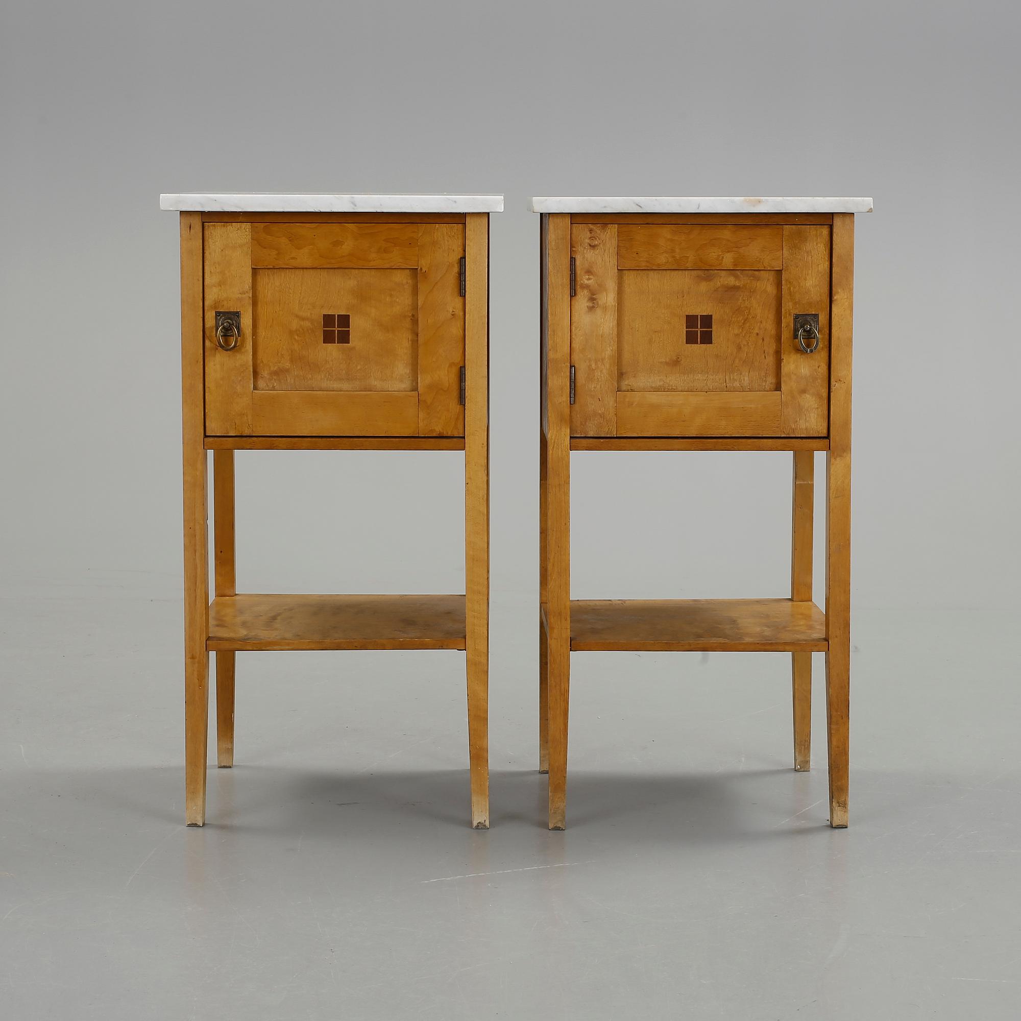 SÄNGBORD, ett par, Norge. Jugend, omkring 1910-20.