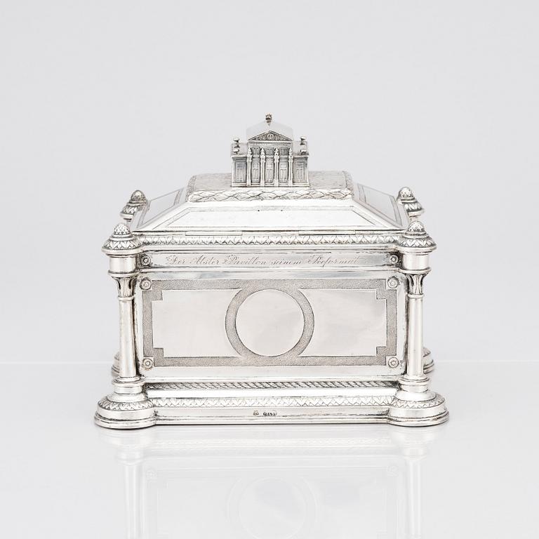 A German mid- 19th century silver jewelry box, mark of Brahmfeld & Gutruf, Hamburg.