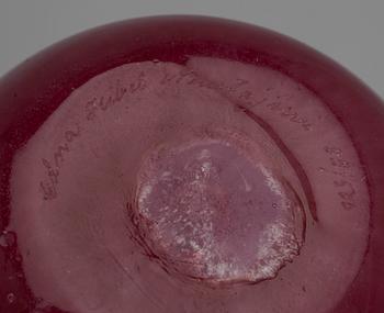 GLASÄGG, 2+1 st, signerade Edna Hibel/Nuutajärvi Notsjö, Harri Jokinen, Iittala. 1900-talets slut.