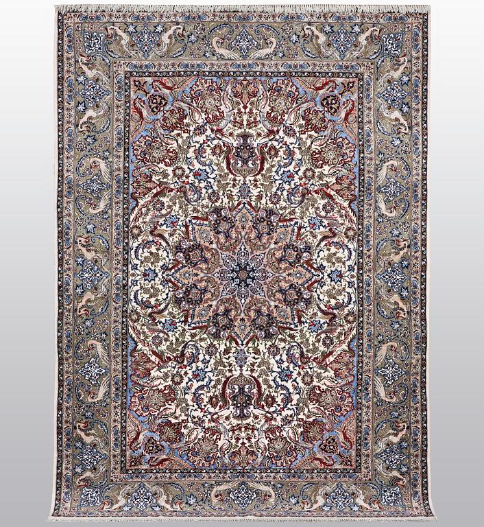 Matto, Old Esfahan, part silk, ca 312 x 203 cm.