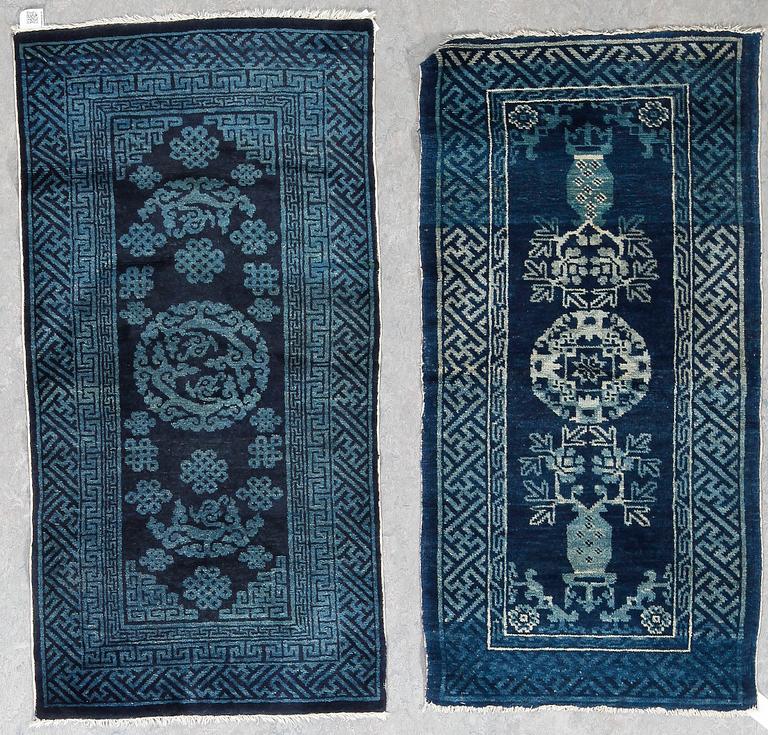 MATTOR 2 st, old Kina, ca 130x68 resp 128x64 cm.