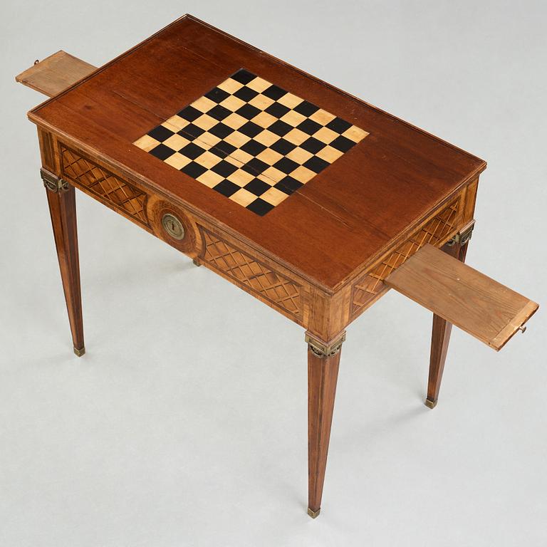 A Gustavian late 18th century occasional/games table by Gottlieb Iwersson (master in Stockholm 1778-1813), not signed.