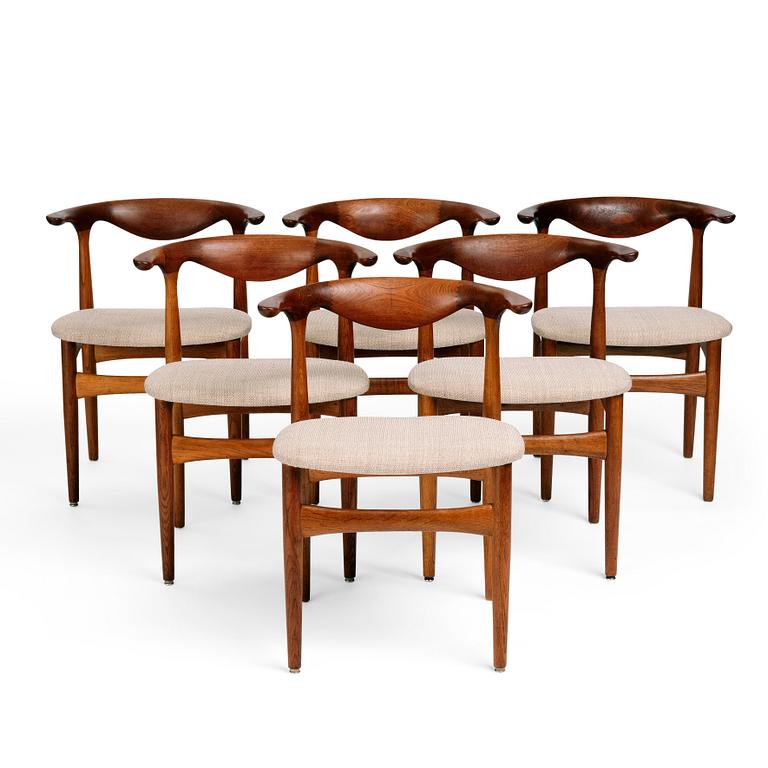 Knud Faerch, a set of six teak 'Cowhorn model 251 chairs', Slagelse Møbelvaerk, Denmark, 1950-60s.