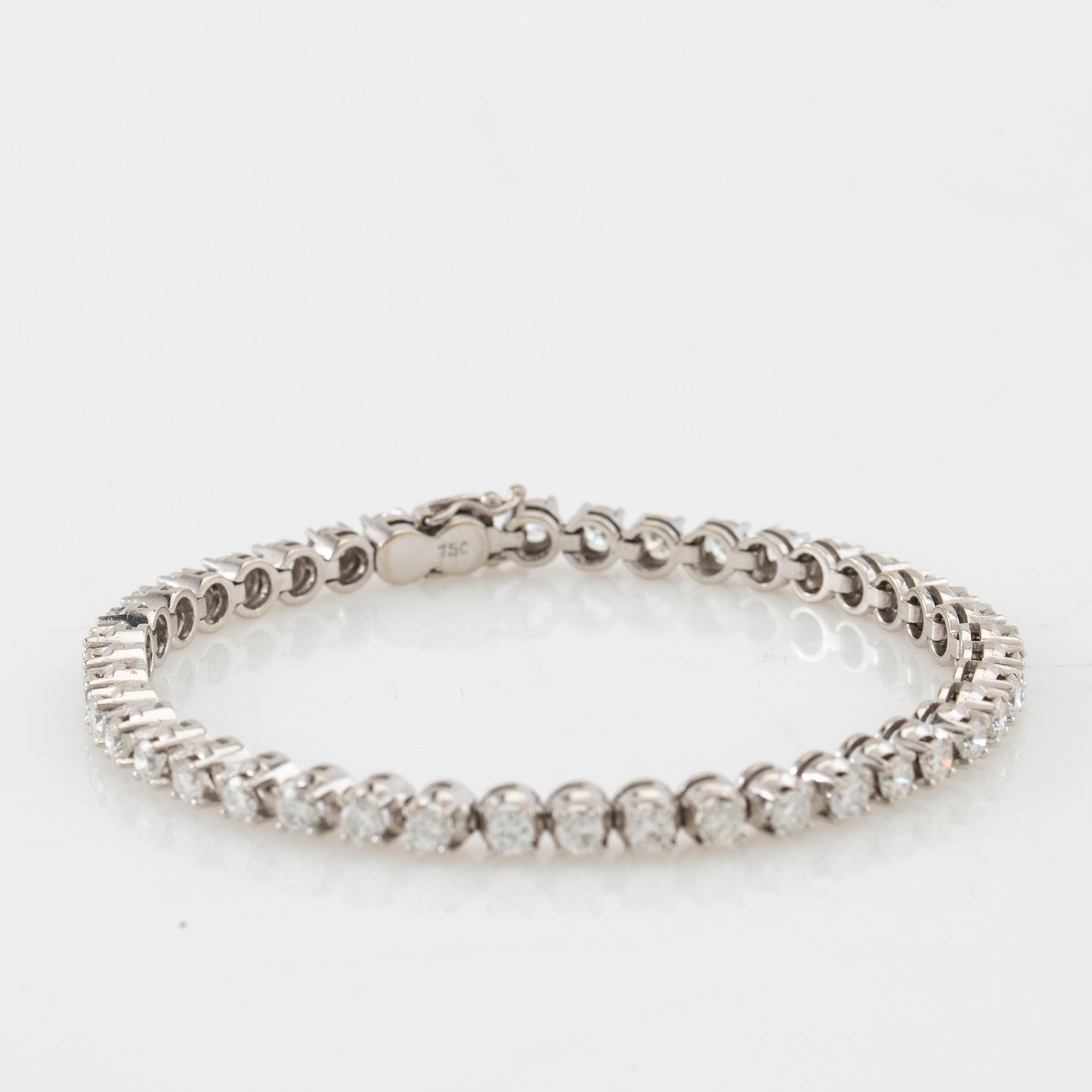 Tennisarmband av 18K vitguld med runda briljantslipade diamanter 3,50 ct totalt, R.Jacot Zermatt Schweiz.