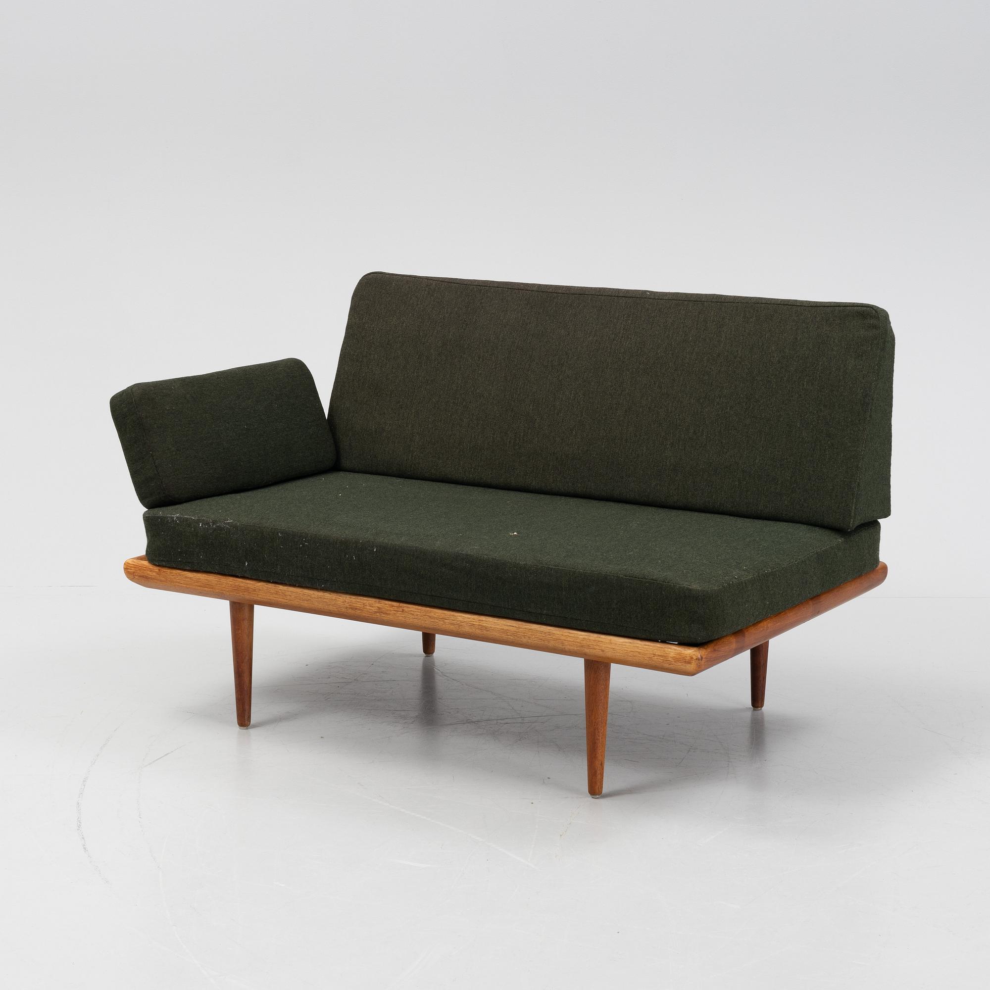 Peter Hvidt & Orla Mølgaard Nielsen, hörnsoffa med bord 3 dlr, "Minerva", France & Daverkosen Danmark 1950-tal.