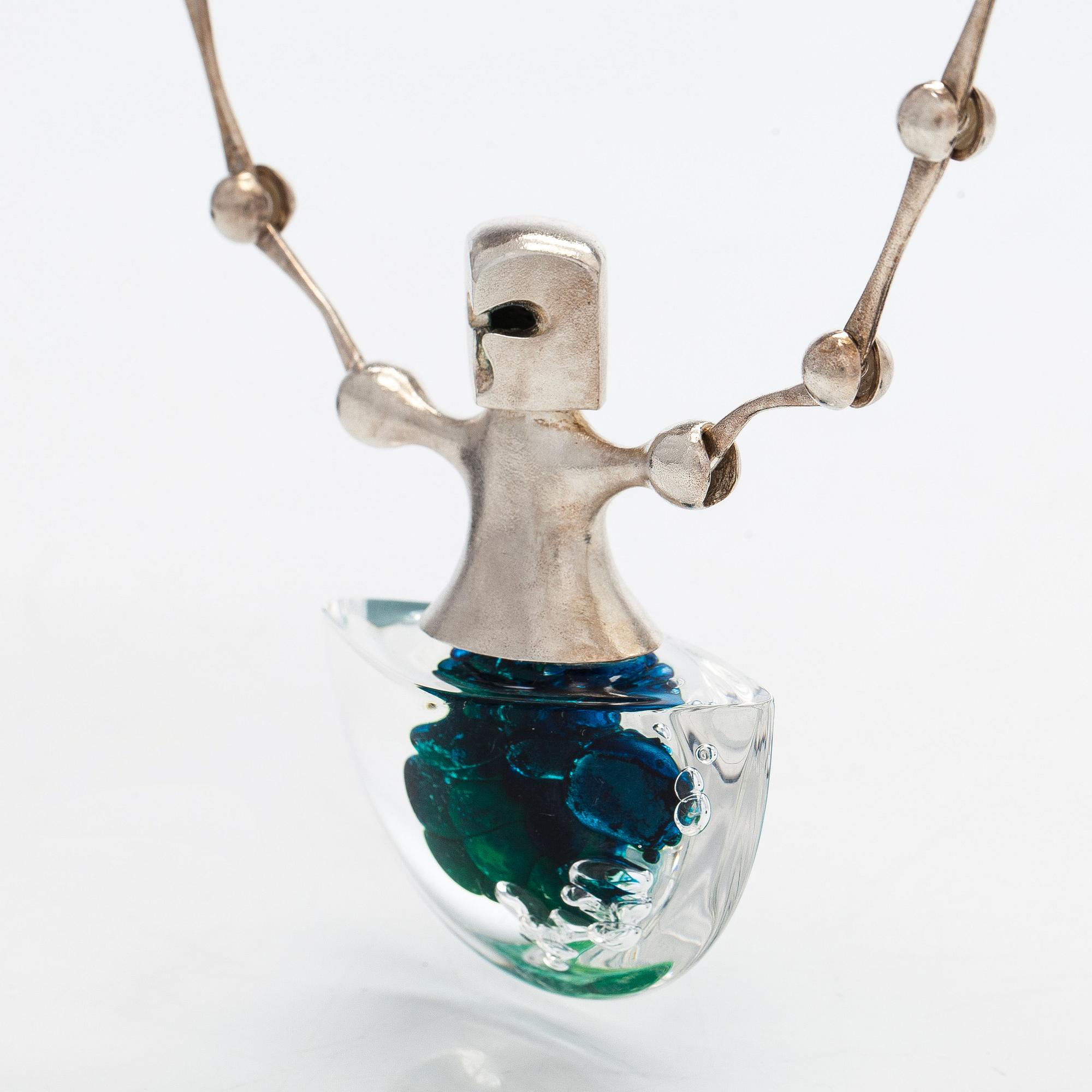 Björn Weckström, collier, "Zitas offer", silver, akryl.