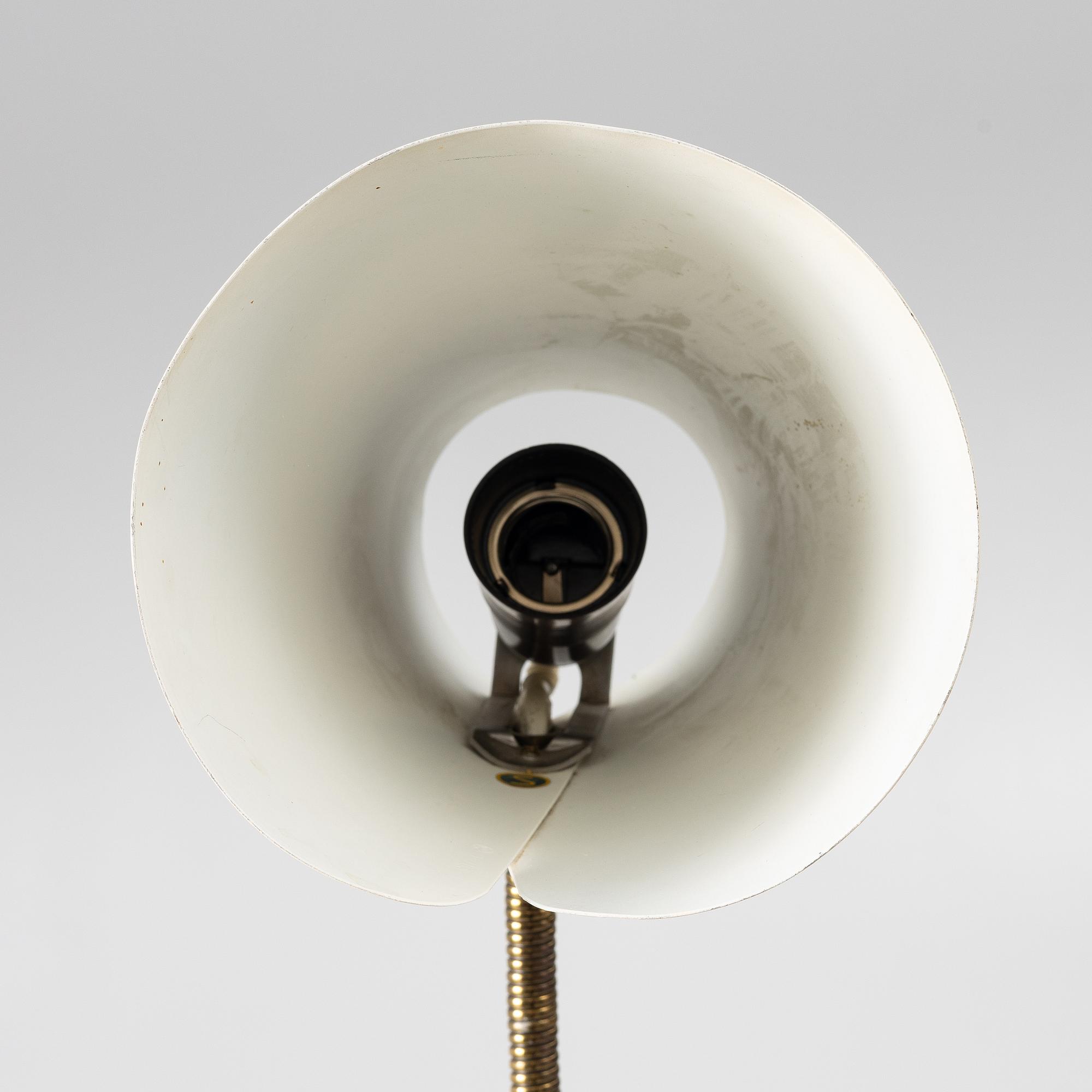 Arvid Böhlmarks Lampfabrik, golvlampa, "P225", Stockholm, 1950-tal.