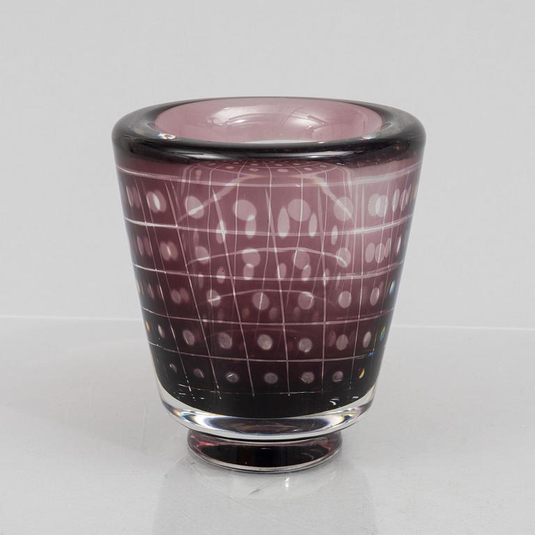 Edward Hald, a "graal" glass vase, Orrefors, Sweden, 1940.