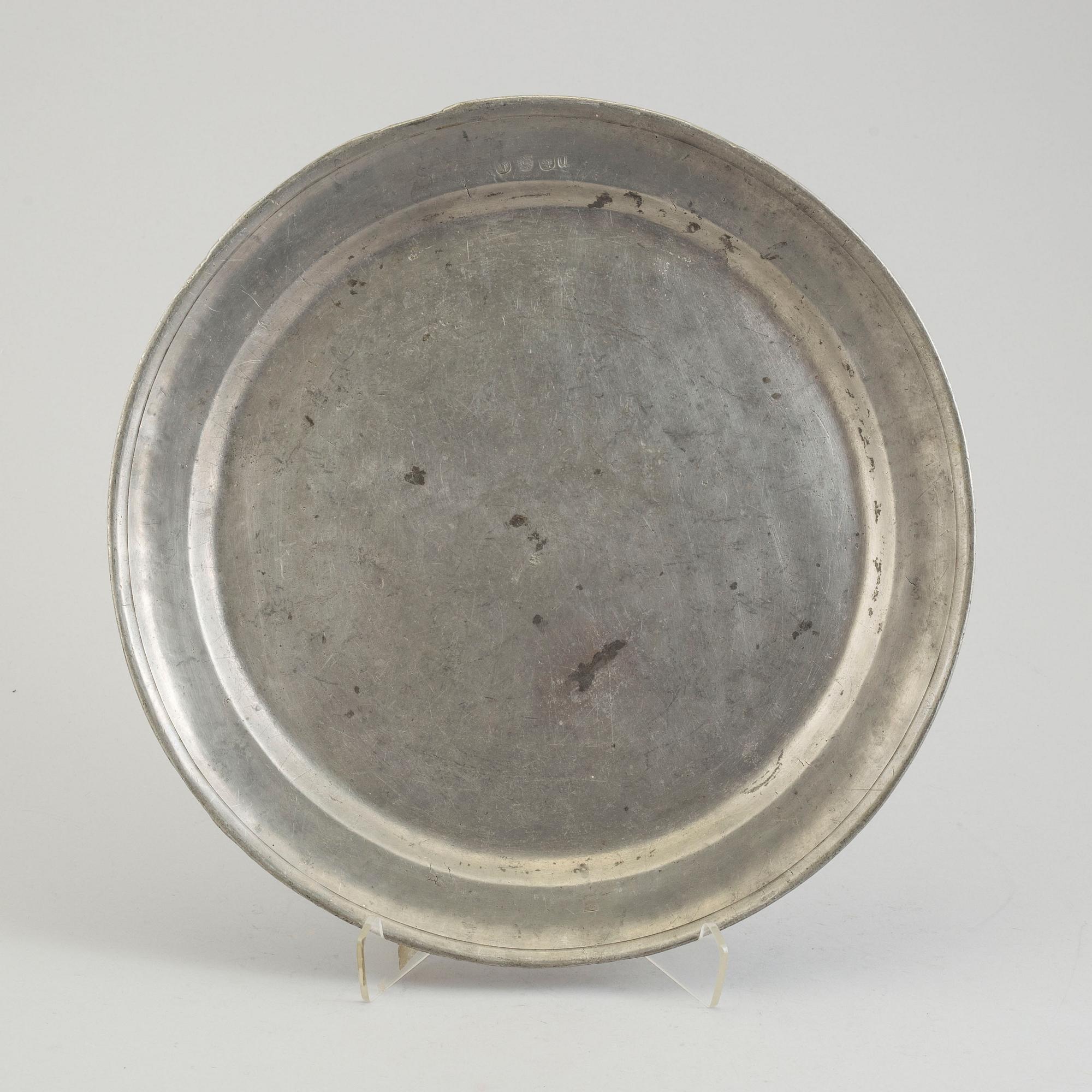 A DISH, pewter, Claes Törnqvist, Gävle 1759.