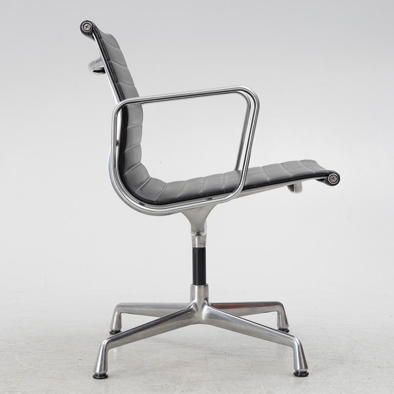 Charles & Ray Eames, armchair, EA 108, Vitra, 2008.