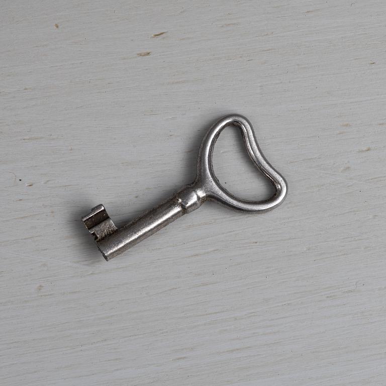 Vitrinskåp, från omkring år 1900.