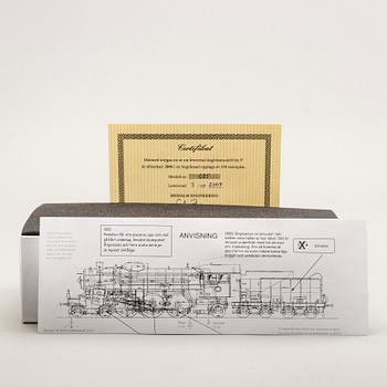 A locomotive model litt F, from Brimalm, numbered 85/110.