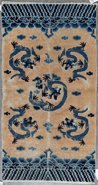 MATTA, Kina, ca 176 x 93,5 cm.