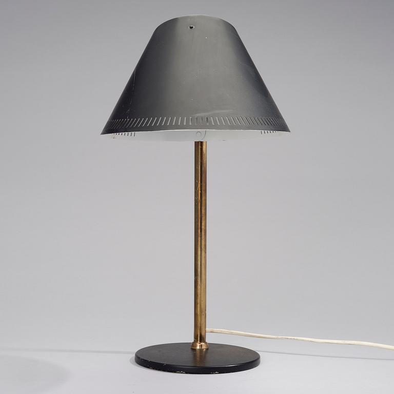 PAAVO TYNELL, A DESK LAMP, 9227. Manufactured by Idman. 1950s.