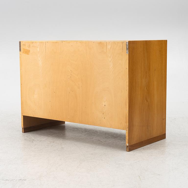 Hans J. Wegner, chest of drawers, Ry Möbler.