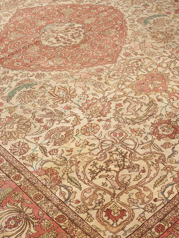 SEMI-ANTIQUE TABRIZ, Ghanadi. 405,5 x 295 cm.