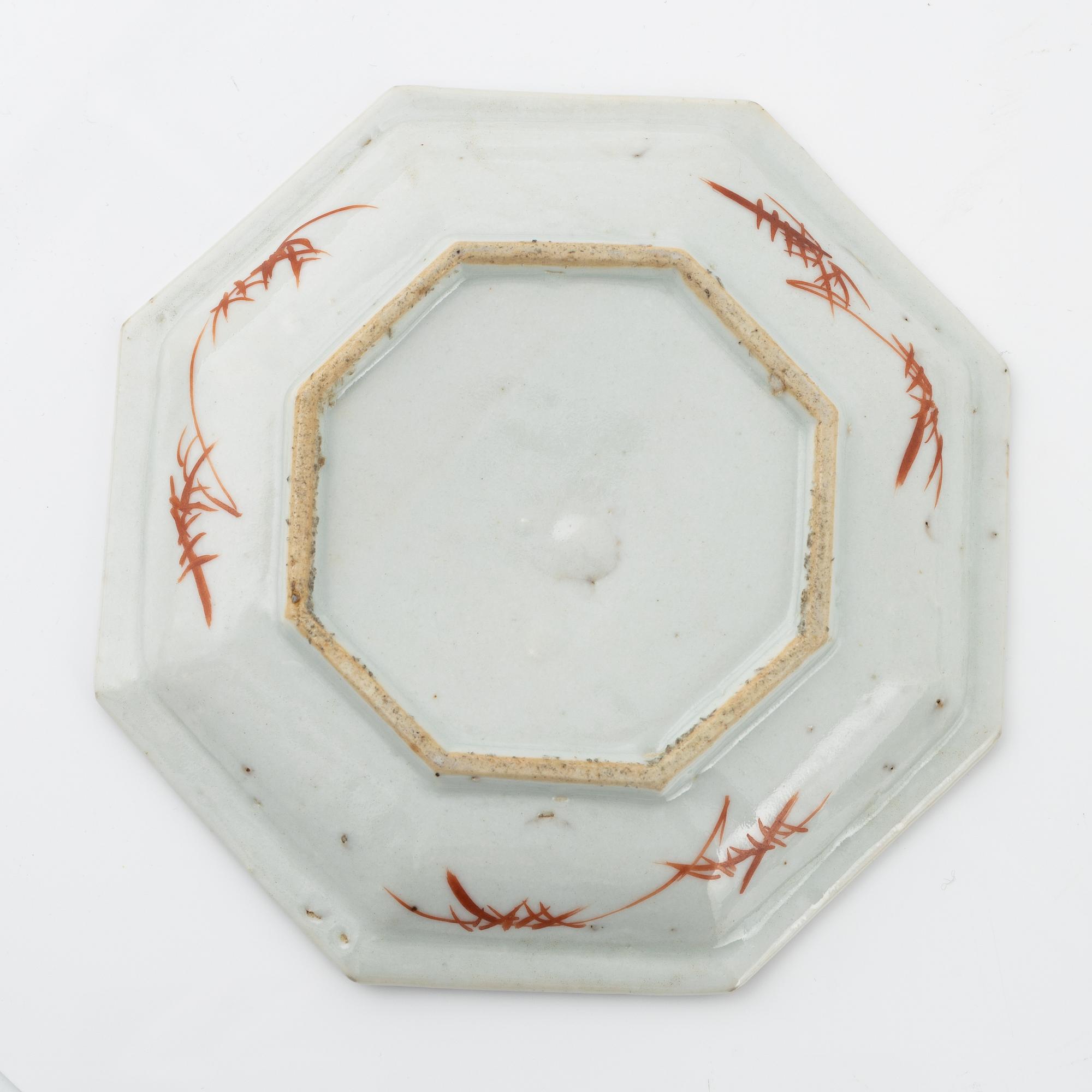 A Chinese nine piece cabaret, late Qing dynasty/early 20th Century.