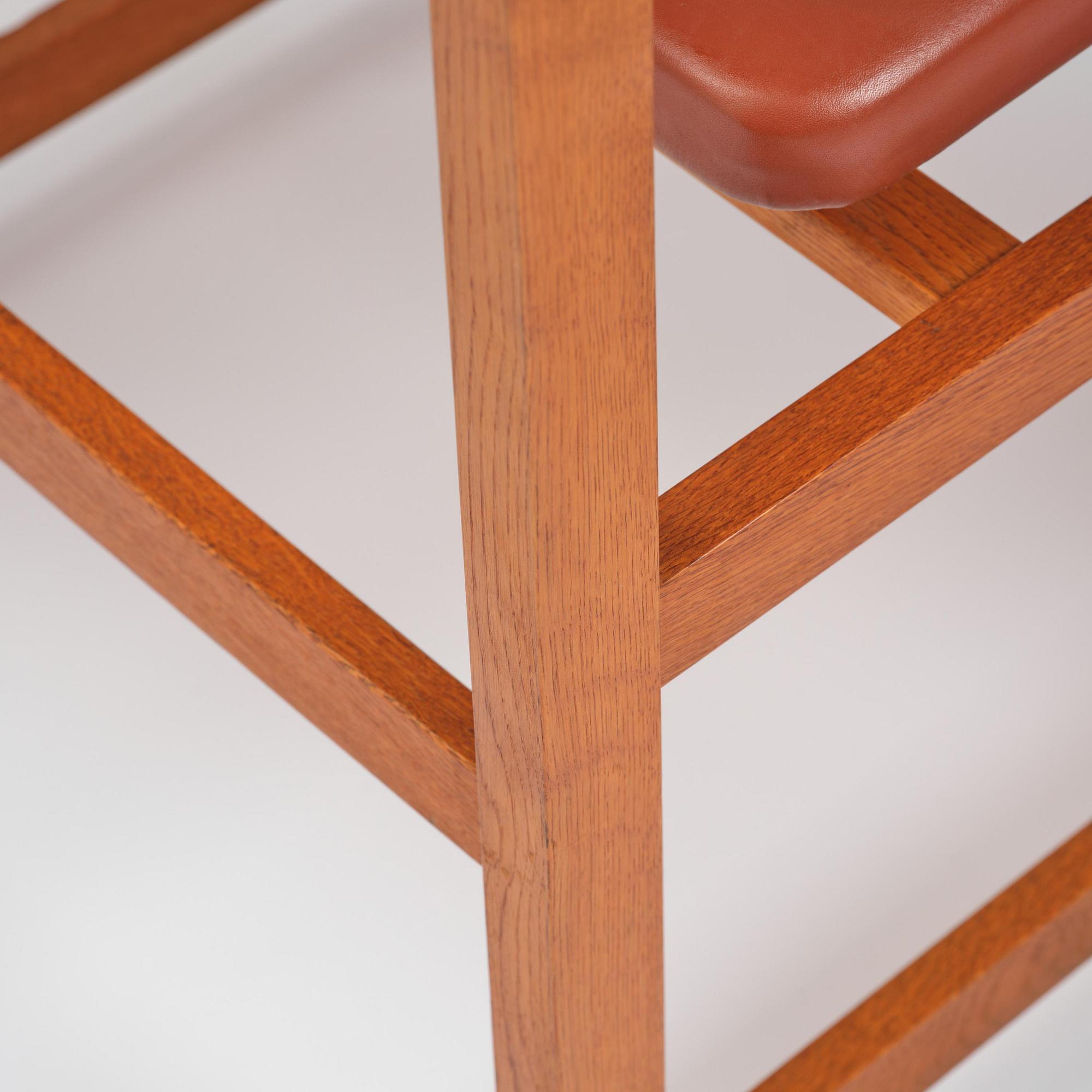 John Kandell, karmstolar, ett par, J. E. Blomqvist Möbelfabrik, Storvreta, för Tingshuset i Västervik, ca 1959.