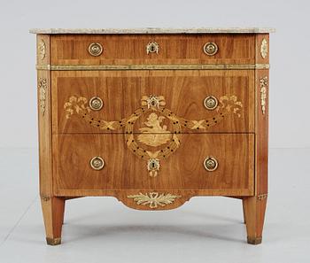 BYRÅ, gustaviansk stil, tidigt 1900-tal.