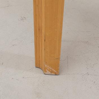 Alvar Aalto, "fan-leg table" coffee table, Artek Finland, latter part of the 20th century.
