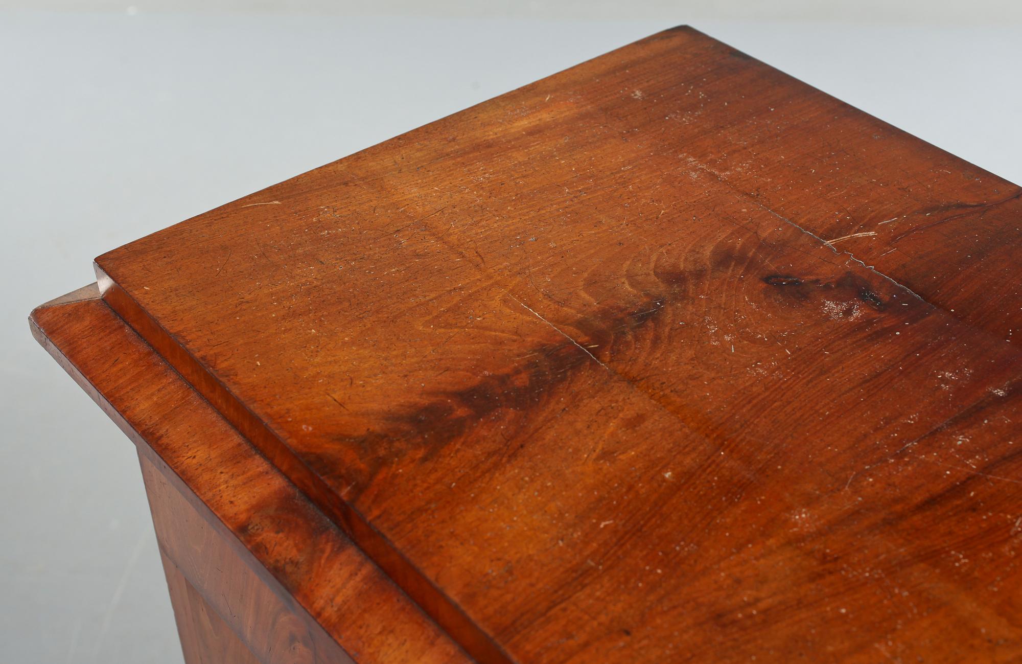 BYRÅ, empire, 1800-talets första hälft.